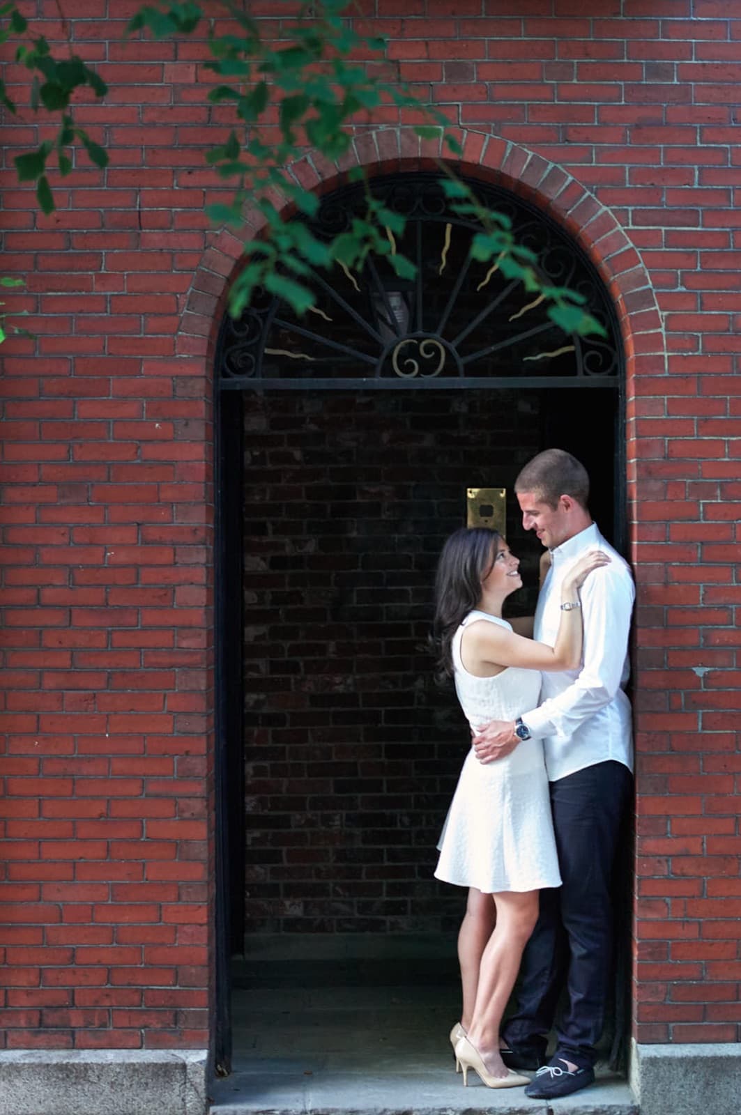 How to Choose a Wedding DJ in NYC