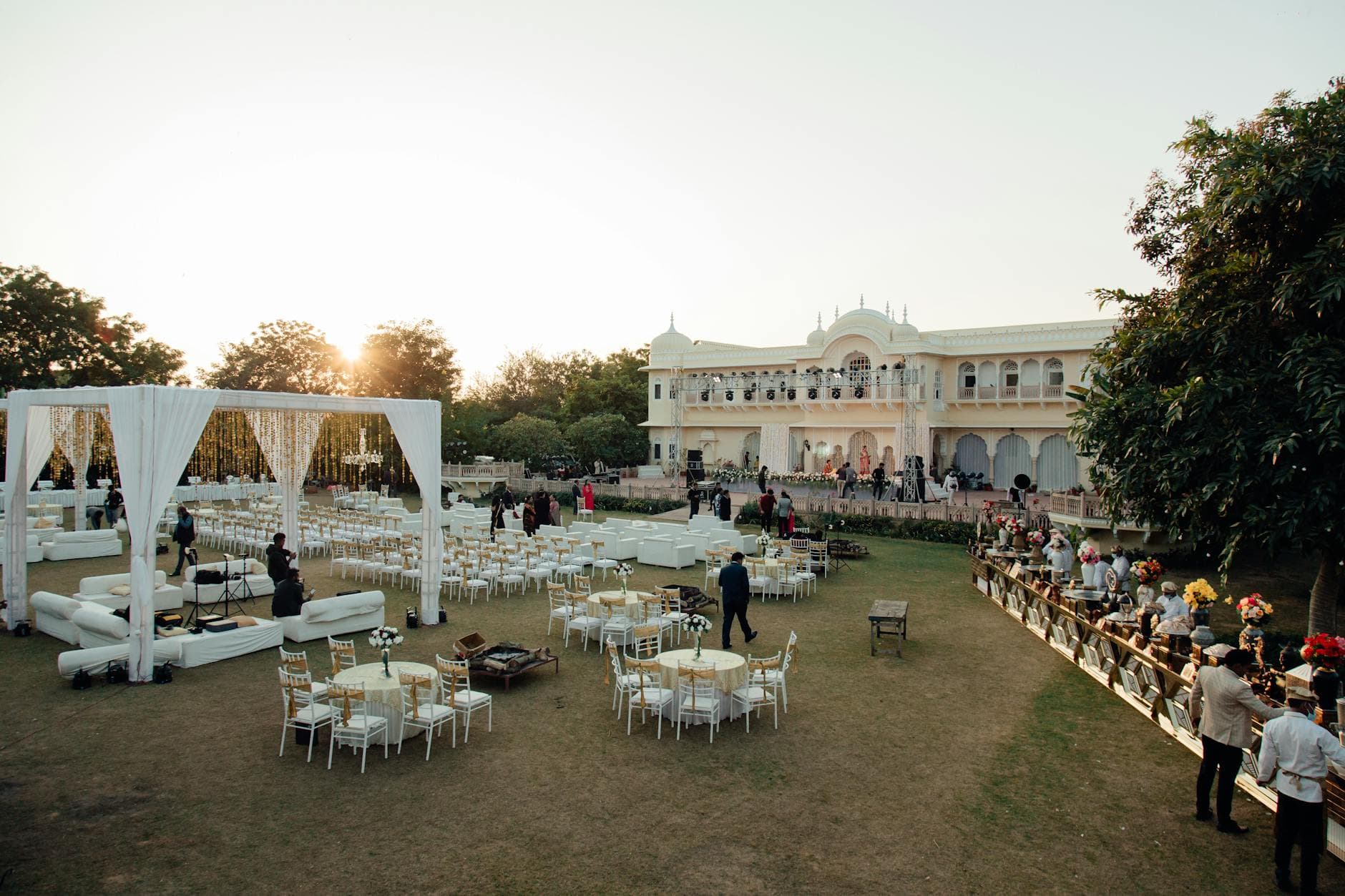 How to Choose a Wedding Planner in NYC