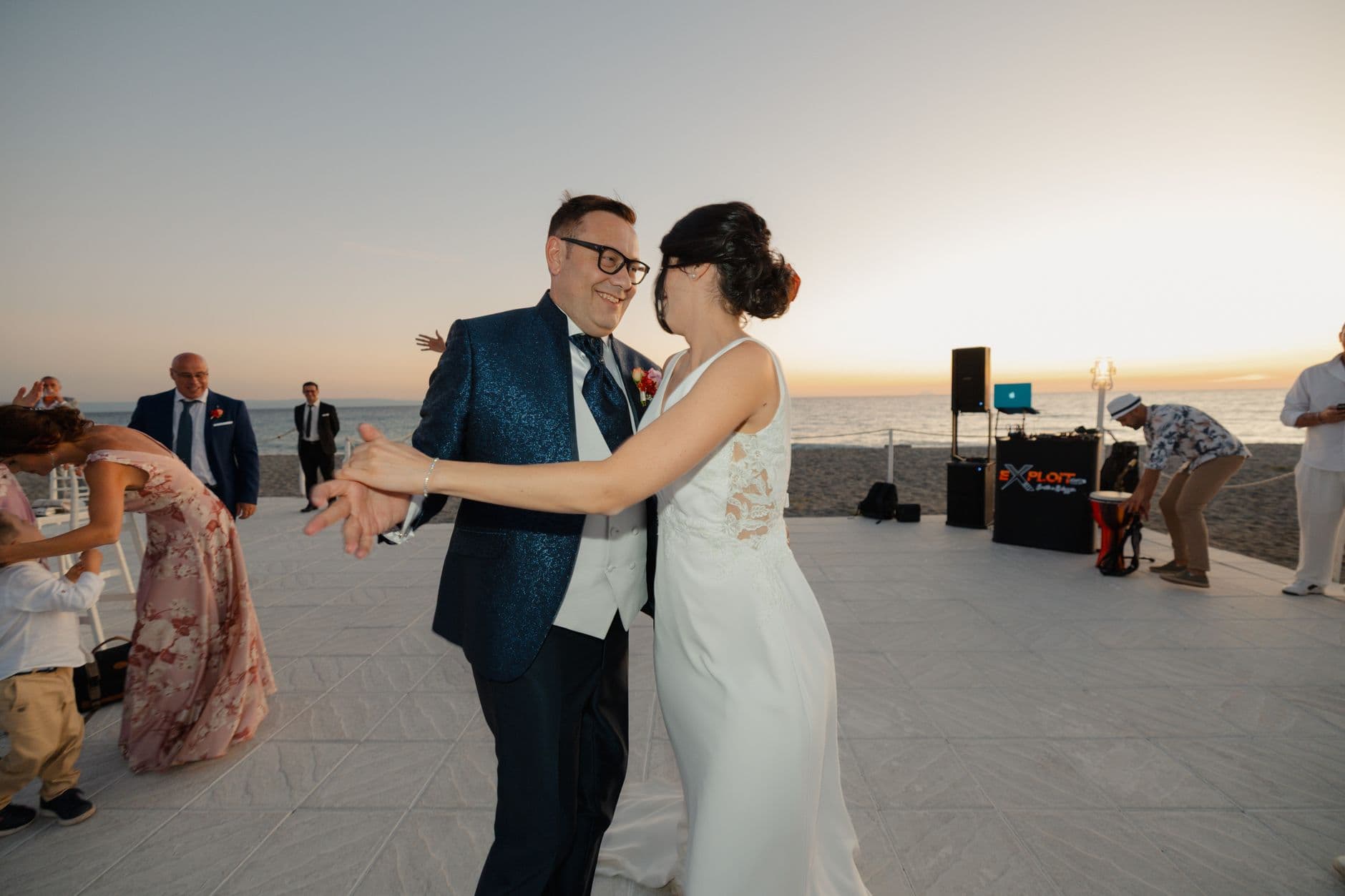 How Much Does a Hudson Valley Wedding DJ Cost?